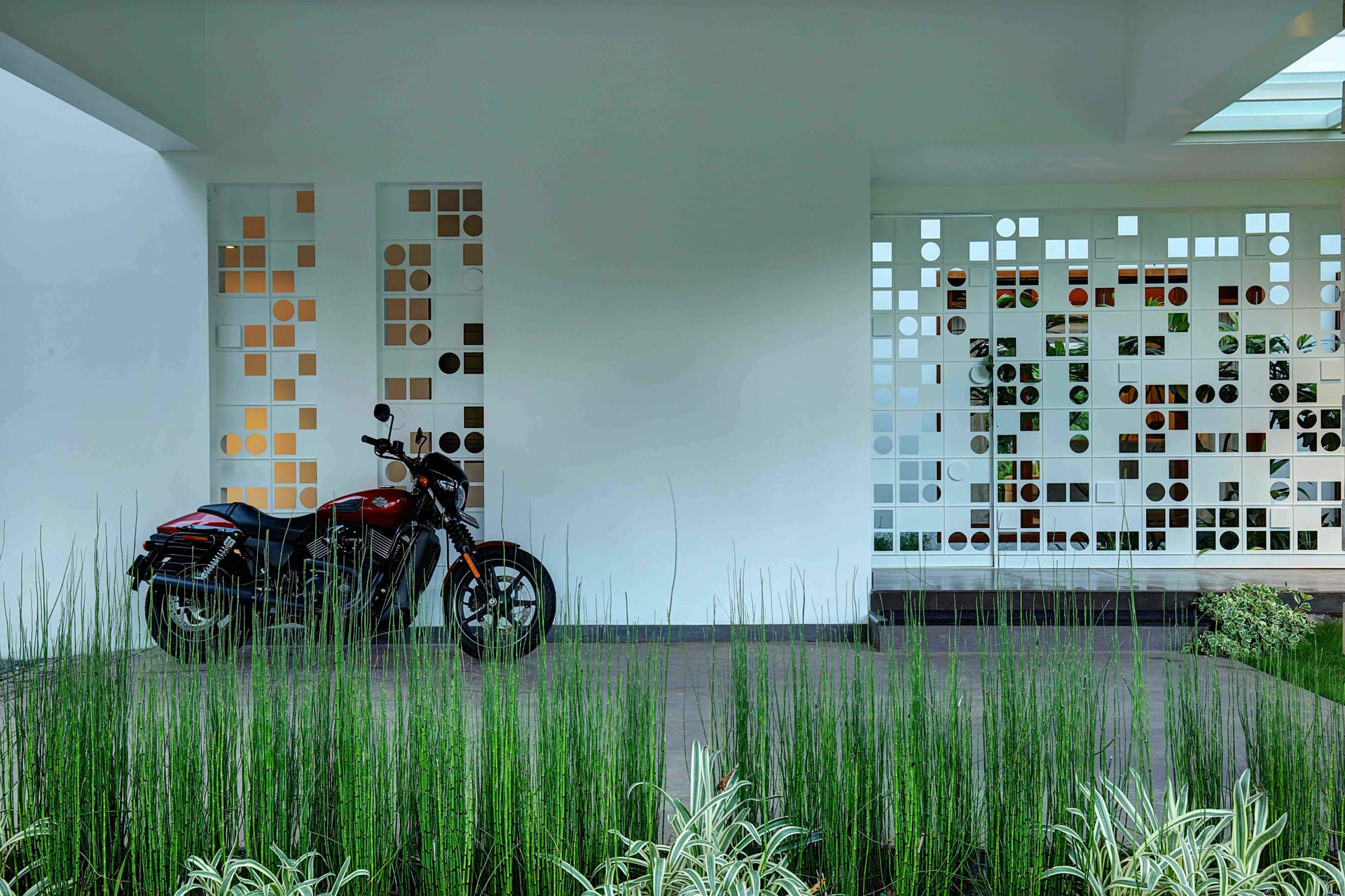 Lucent House - Image 7