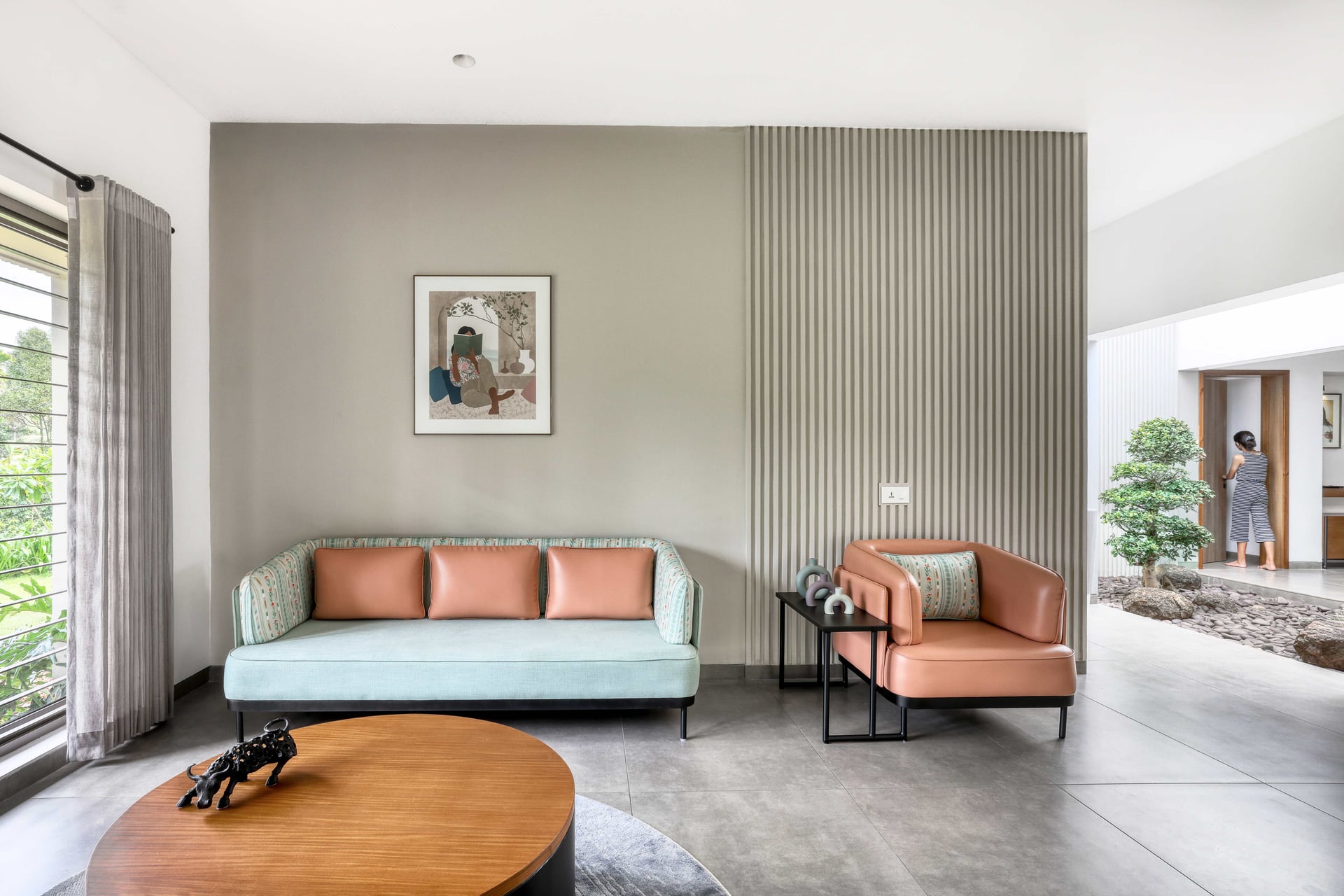 Shades of Tropics - Image 2