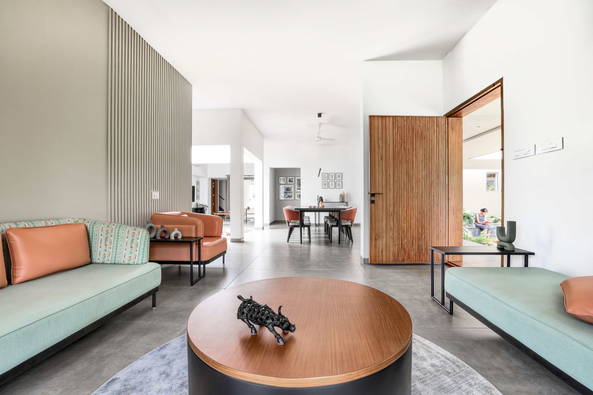 Shades of Tropics - Image 1