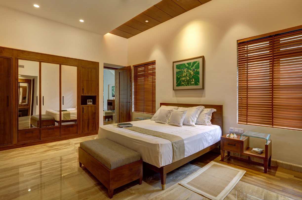 The Candid Luxury - Image 7