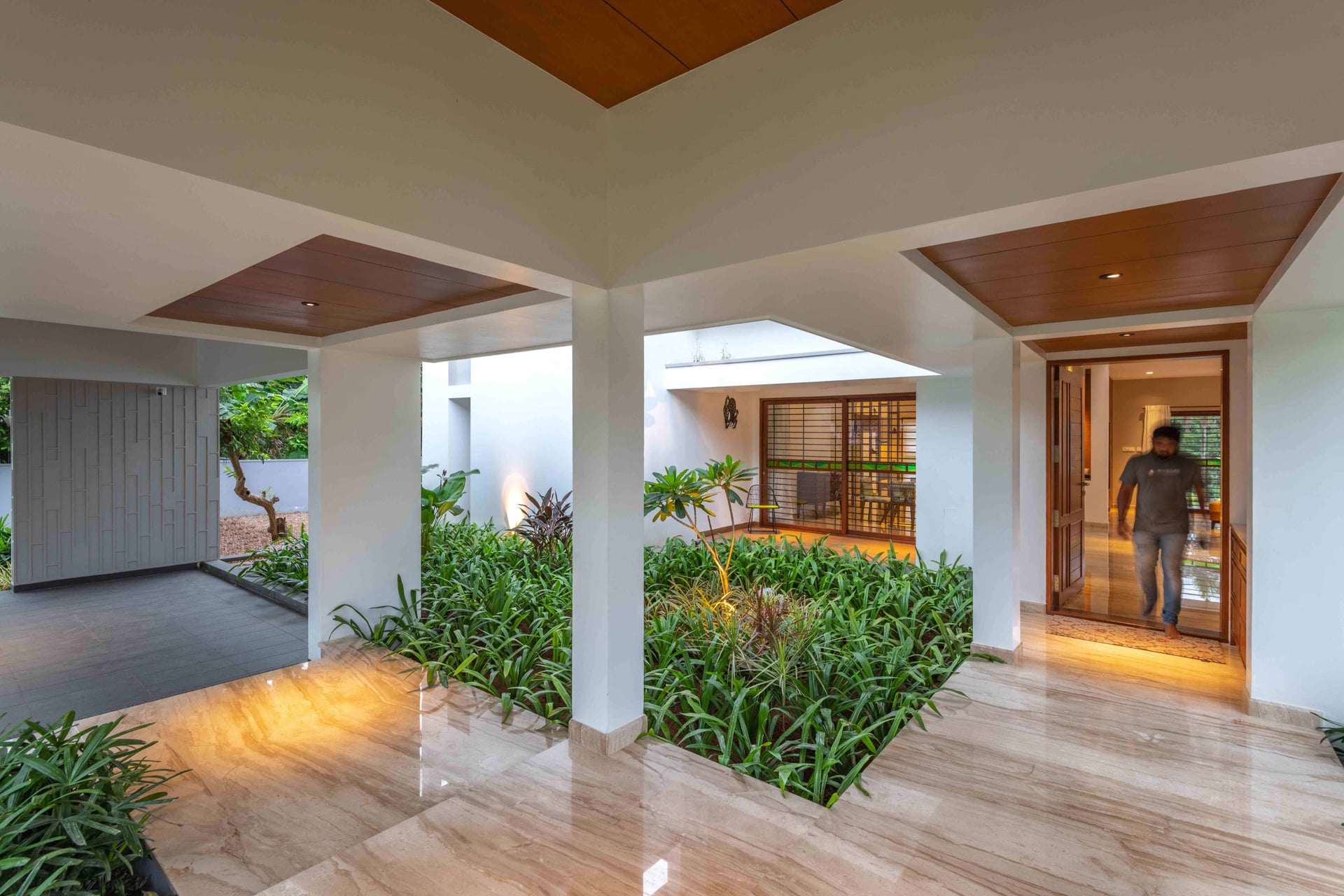 Nature’s Loop - Image 4