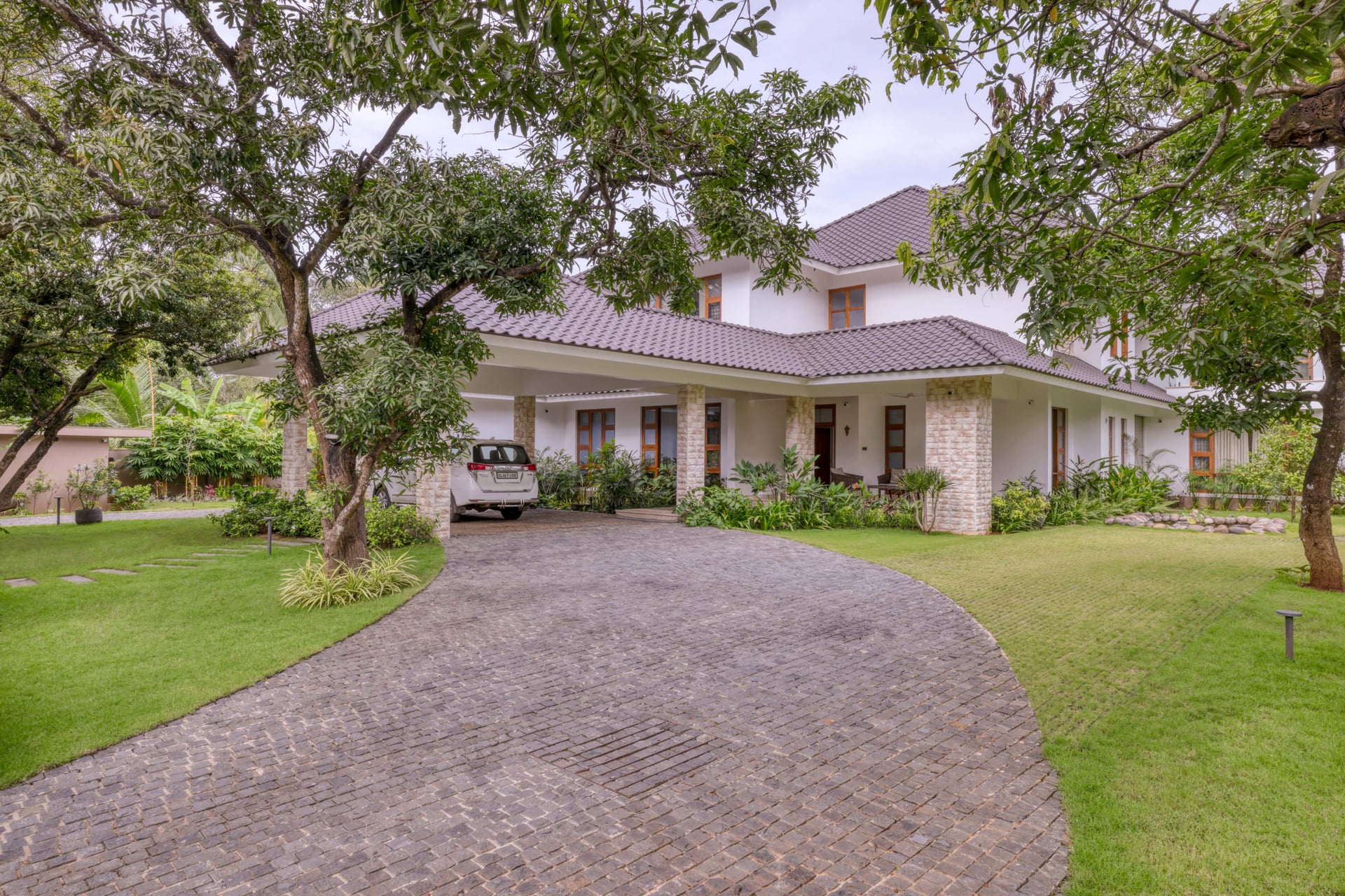 The Urban Trove - Image 1