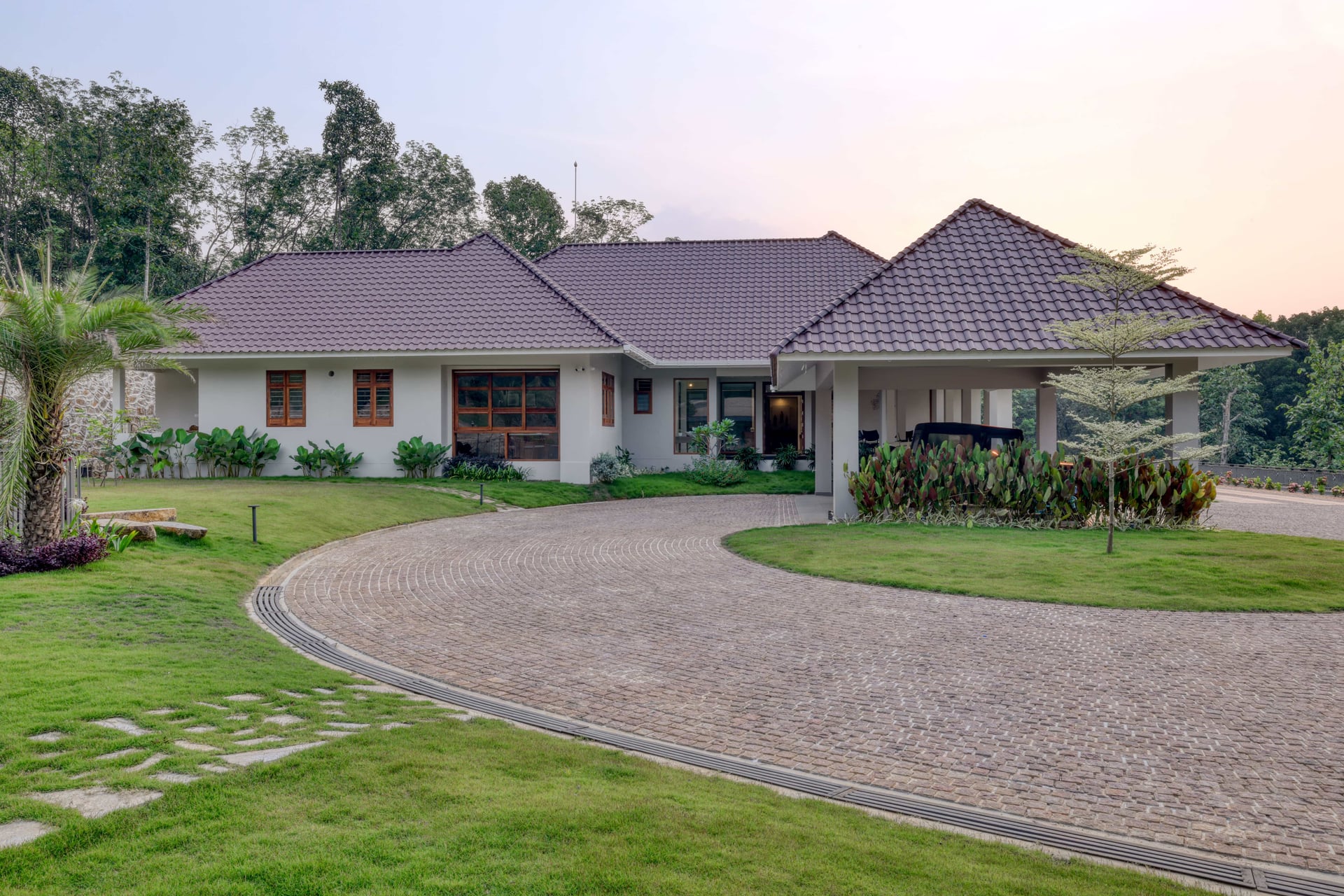 Unfolding tranquillity