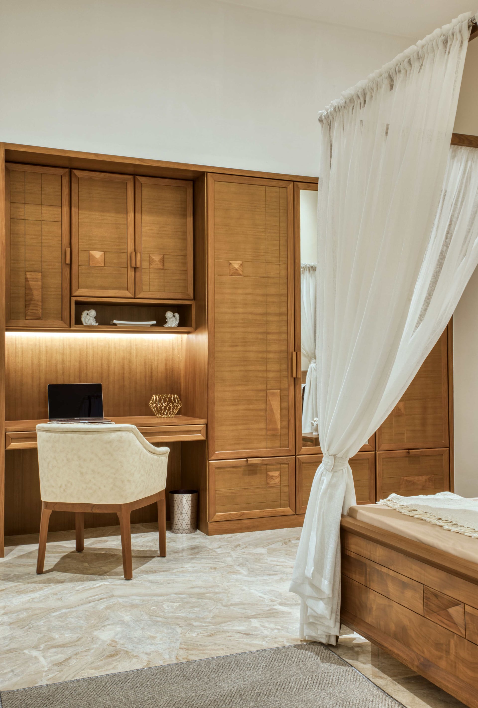 Tropical frames - Image 6