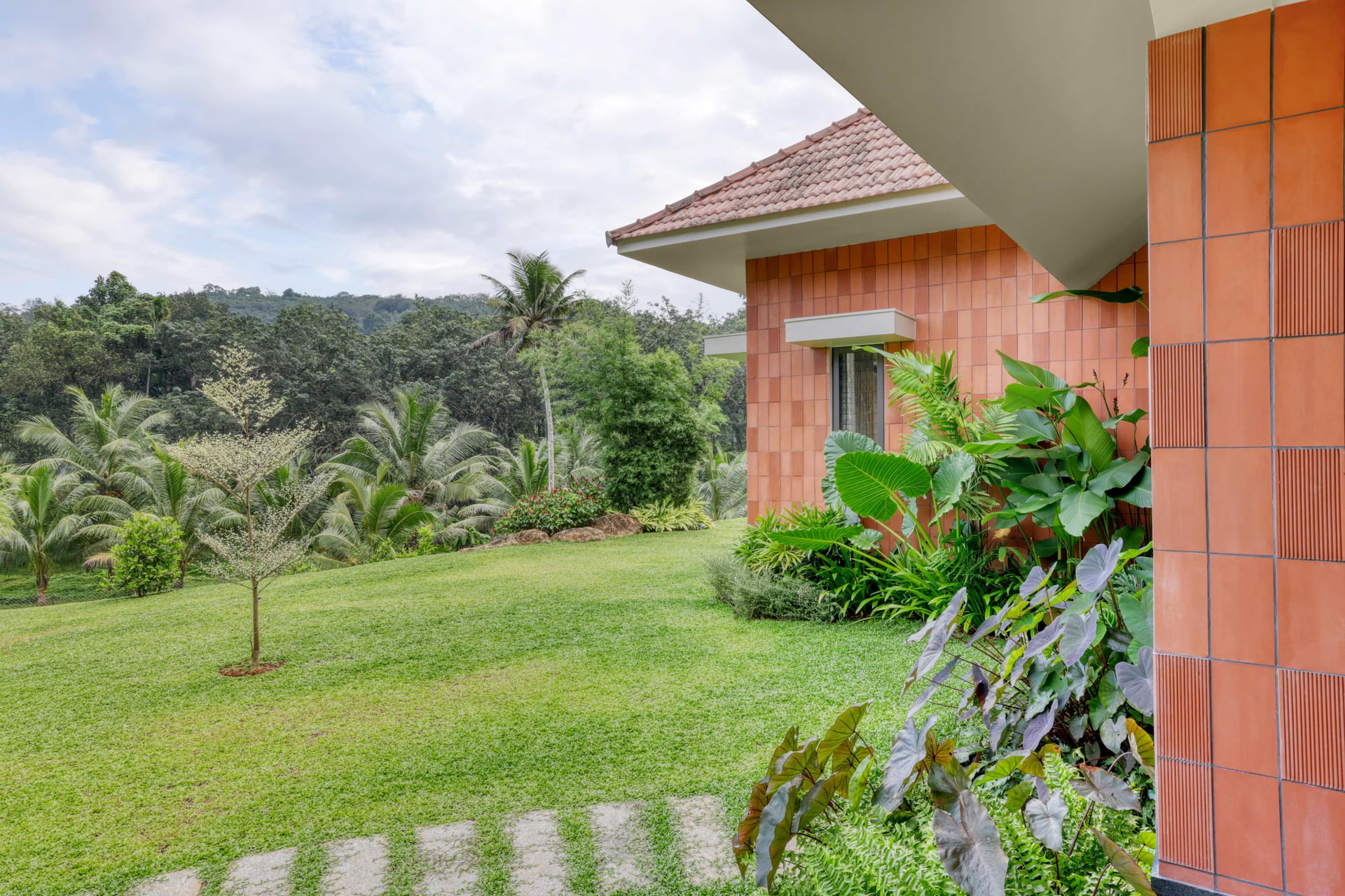 The Earthen Fold - Image 2